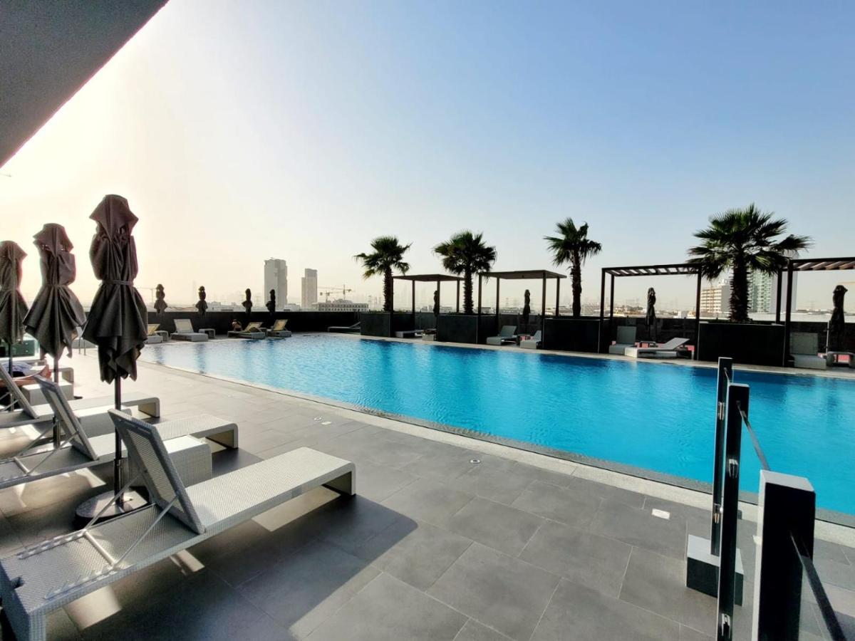 Bloom Height Tower Apartment Dubai Exterior photo